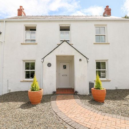 The Farm House Villa Tenby Bagian luar foto